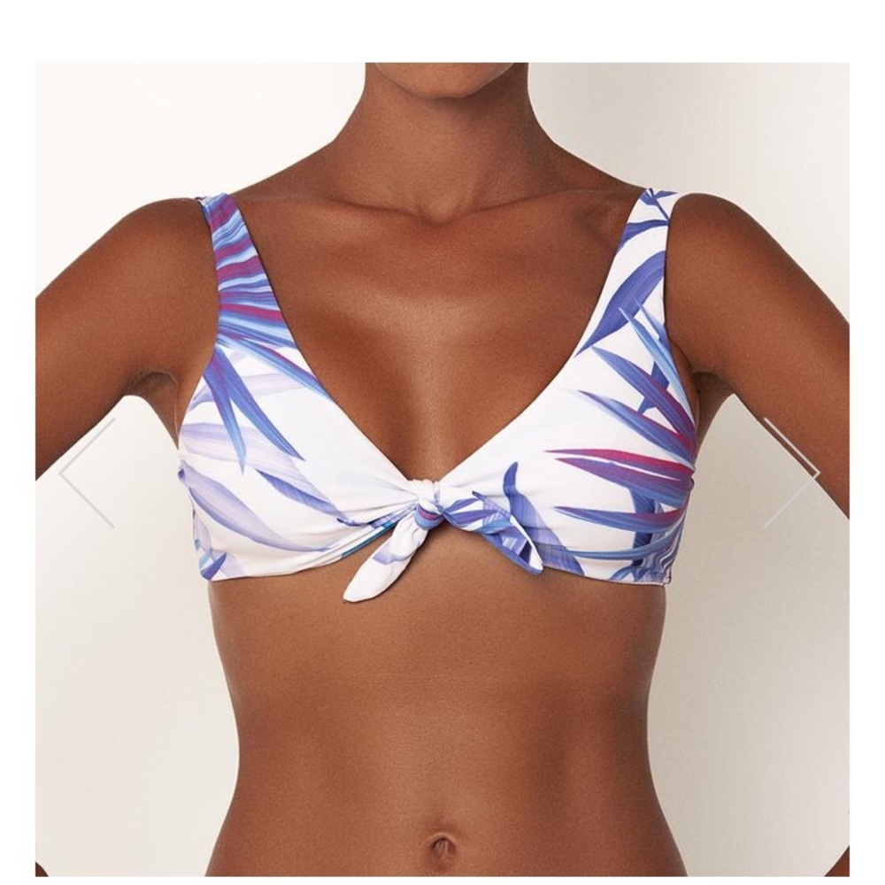 Vaya Island Bikini Top